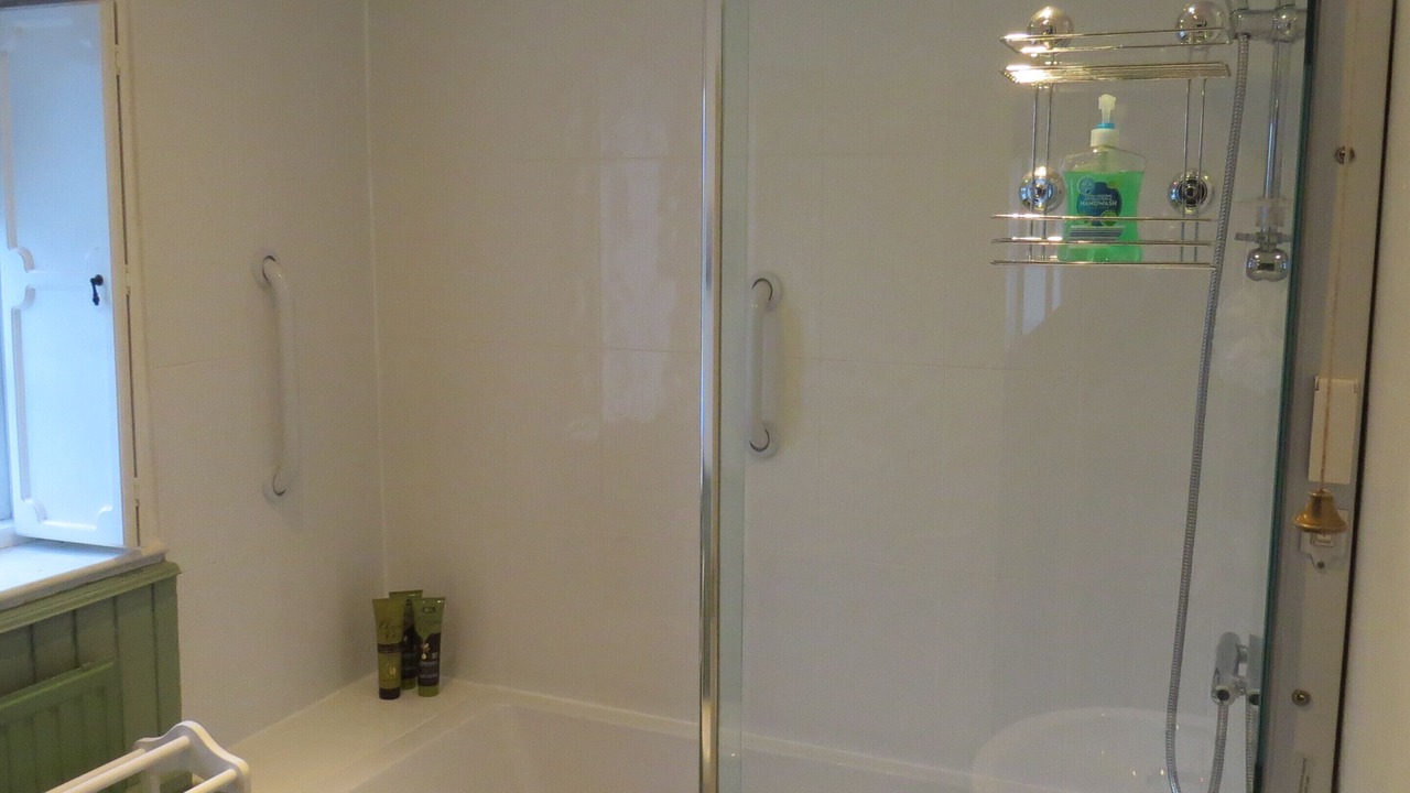 Photo of Others in Topsham