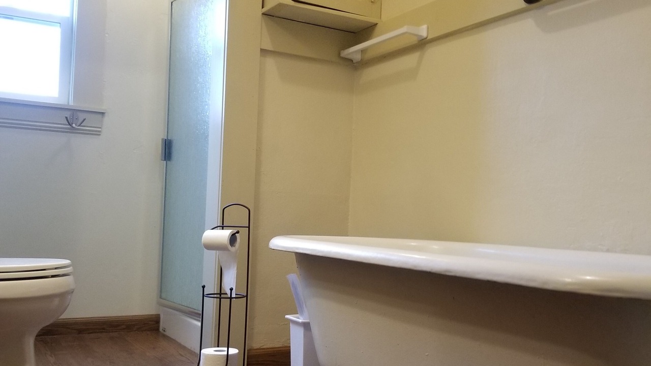 Photo of Others in Victor