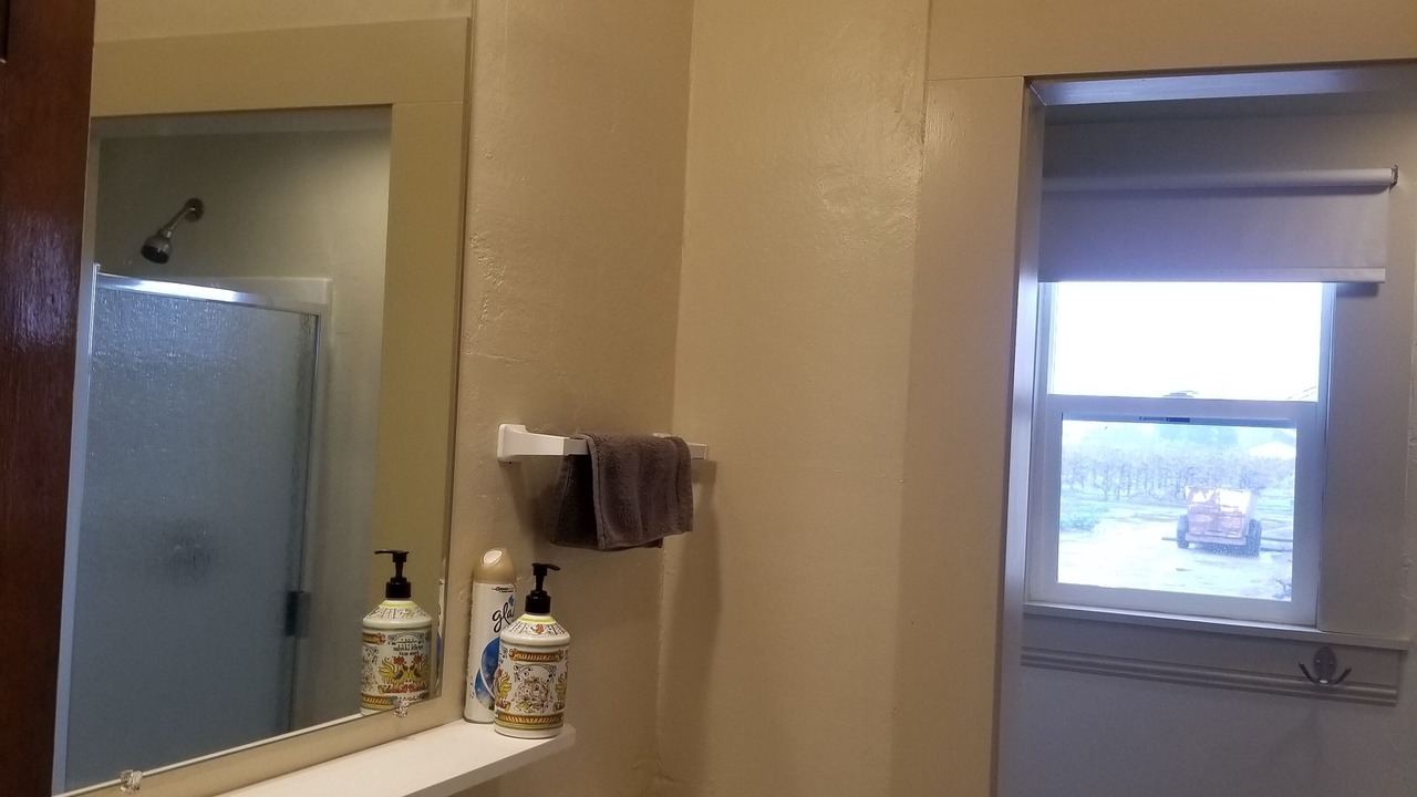 Photo of Others in Victor