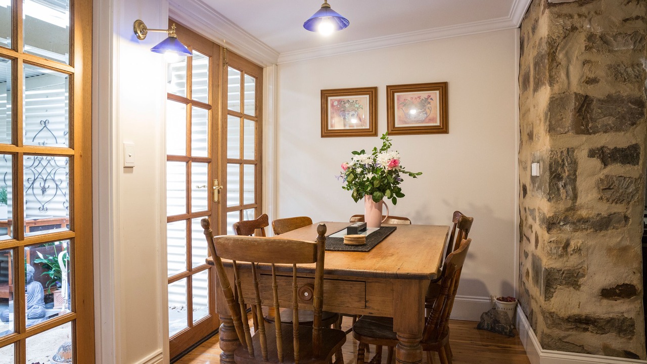 Photo of Livingroom in Clare