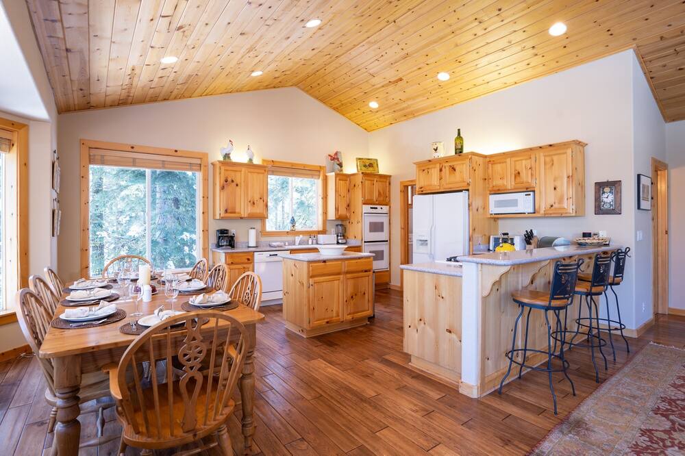 Photo of Kitchen in Tahoe City