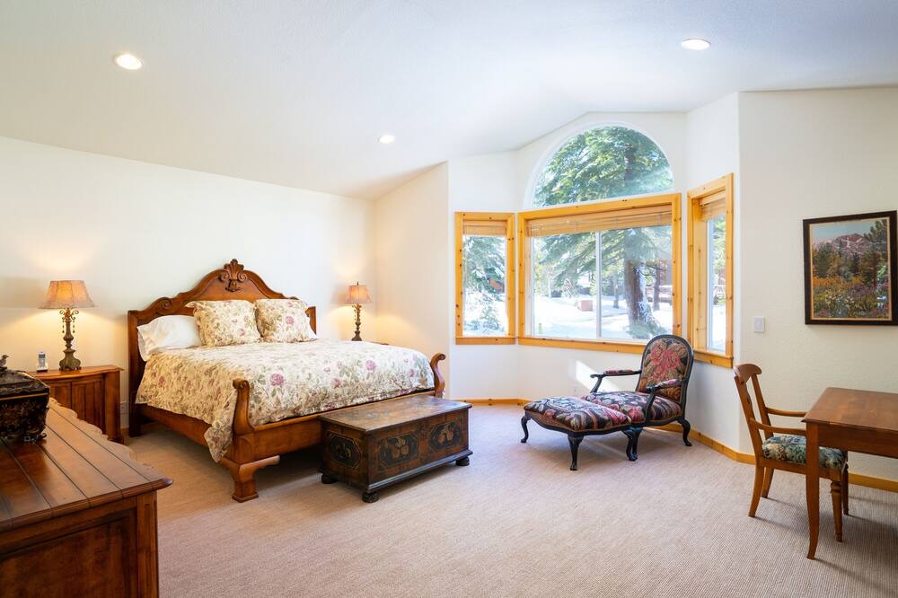Photo of Bedroom in Tahoe City