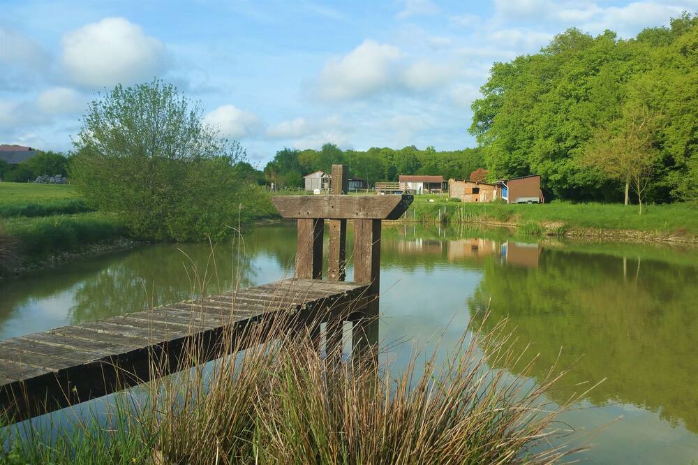 Photo of Outdoor in Autry-le-Chatel