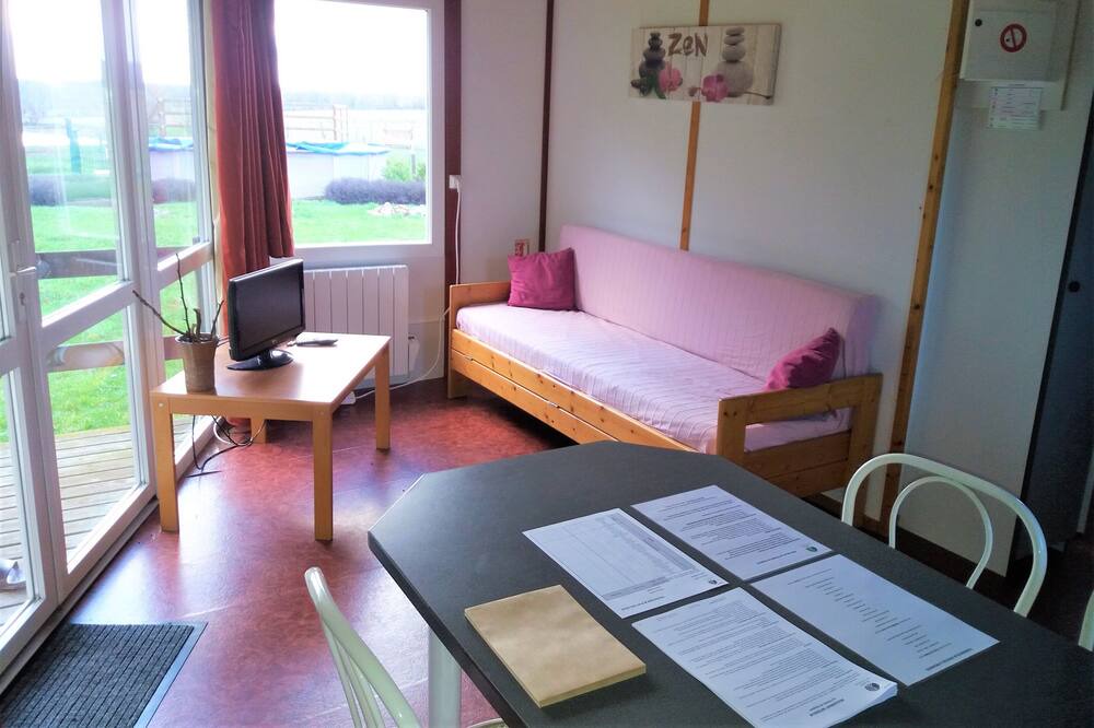 Photo of Livingroom in Autry-le-Chatel
