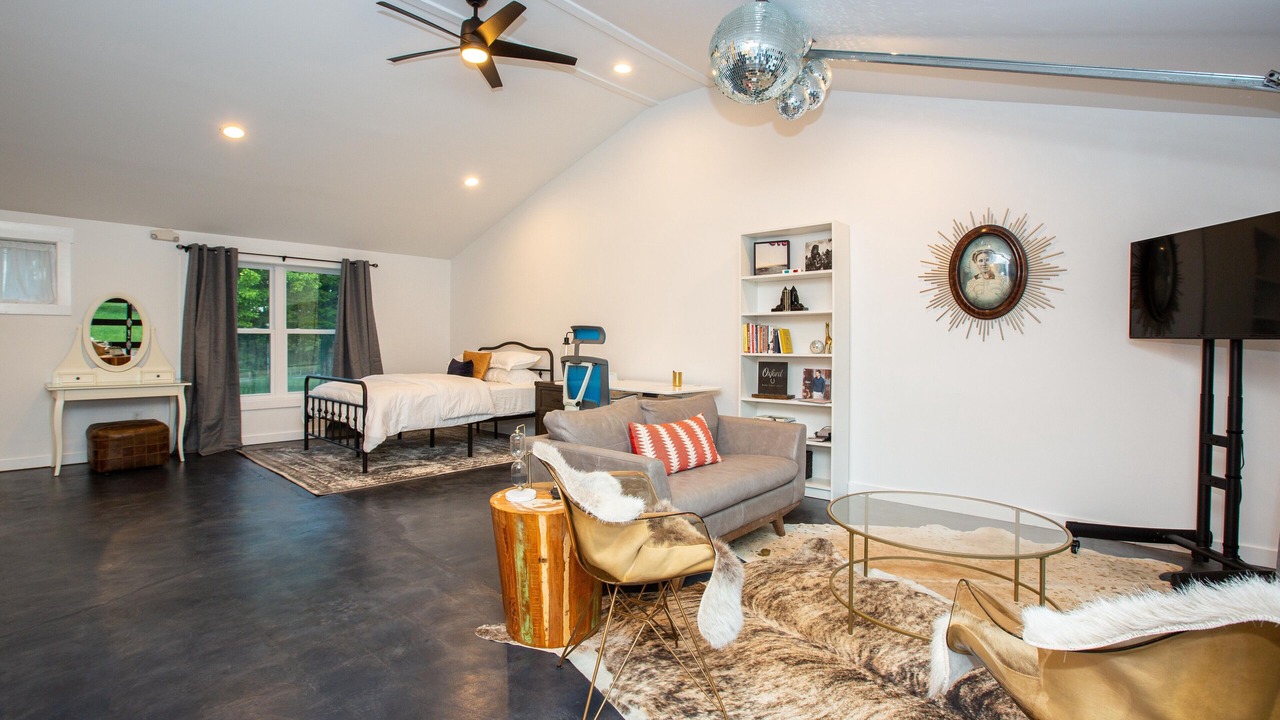 Photo of Others in Normal