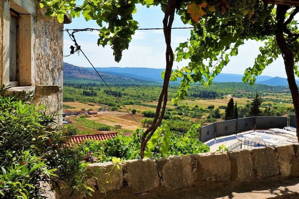 Photo of Outdoor in Kobas