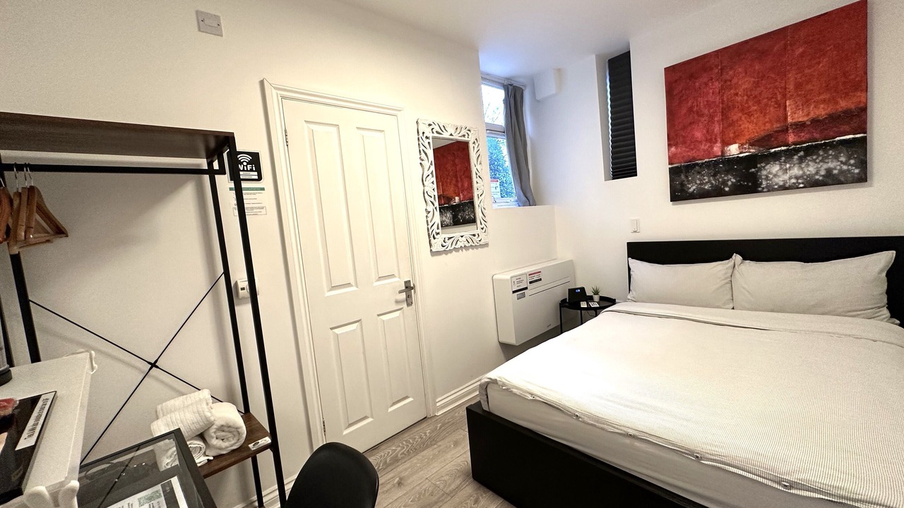 Photo of Bedroom in London Borough of Hounslow