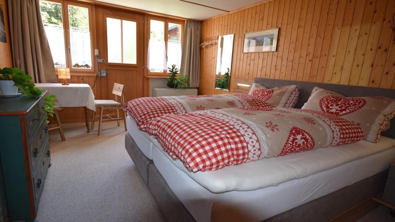 Photo of Bedroom in Murren