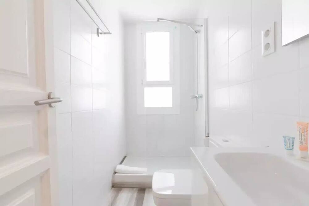 Photo of Bathroom in el Fort Pienc