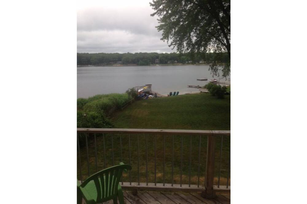 Photo of Patio Balcony in Twin Lake