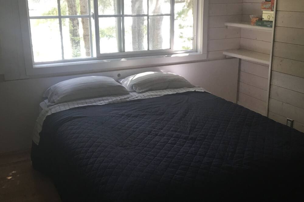 Photo of Bedroom in Sioux Narrows Nestor Falls