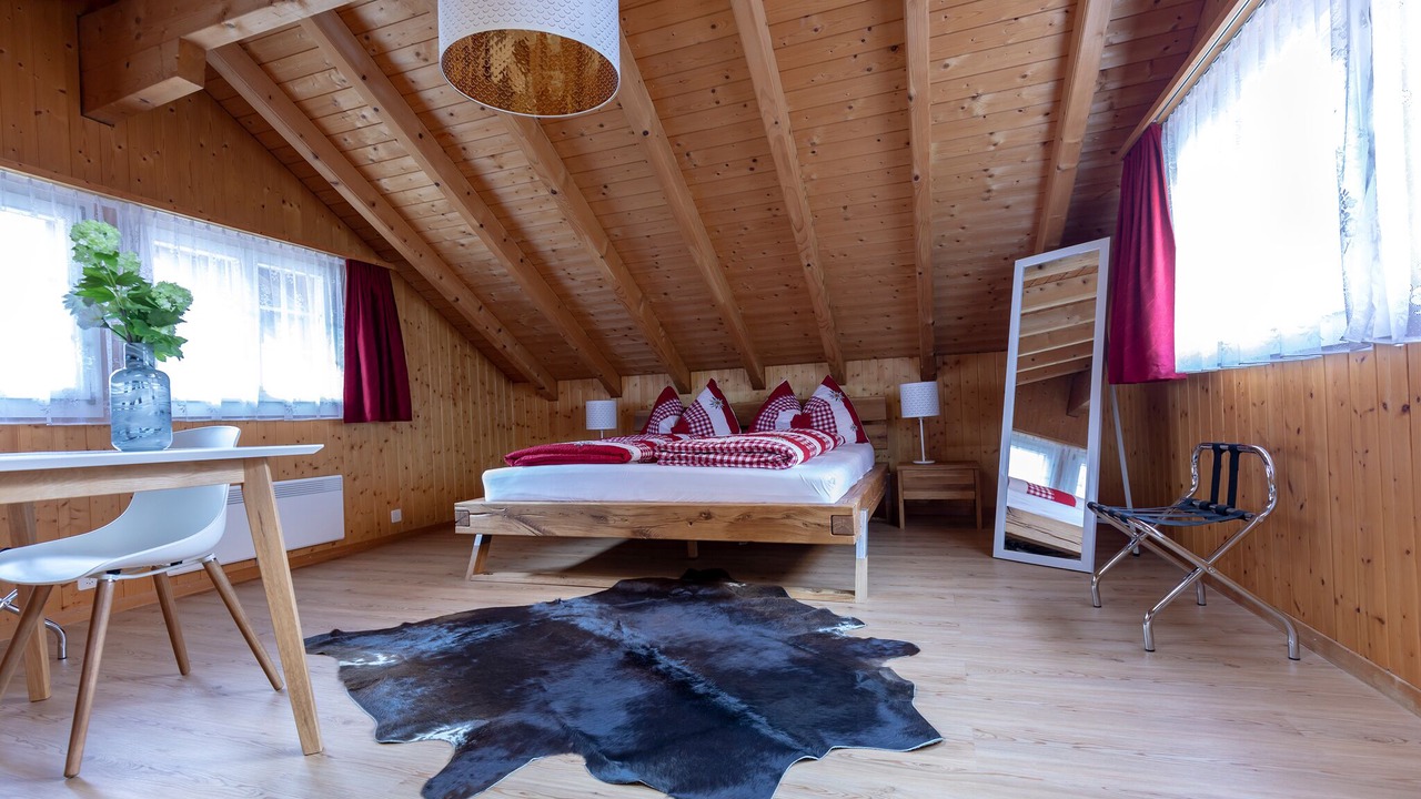 Photo of Others in Gsteigwiler
