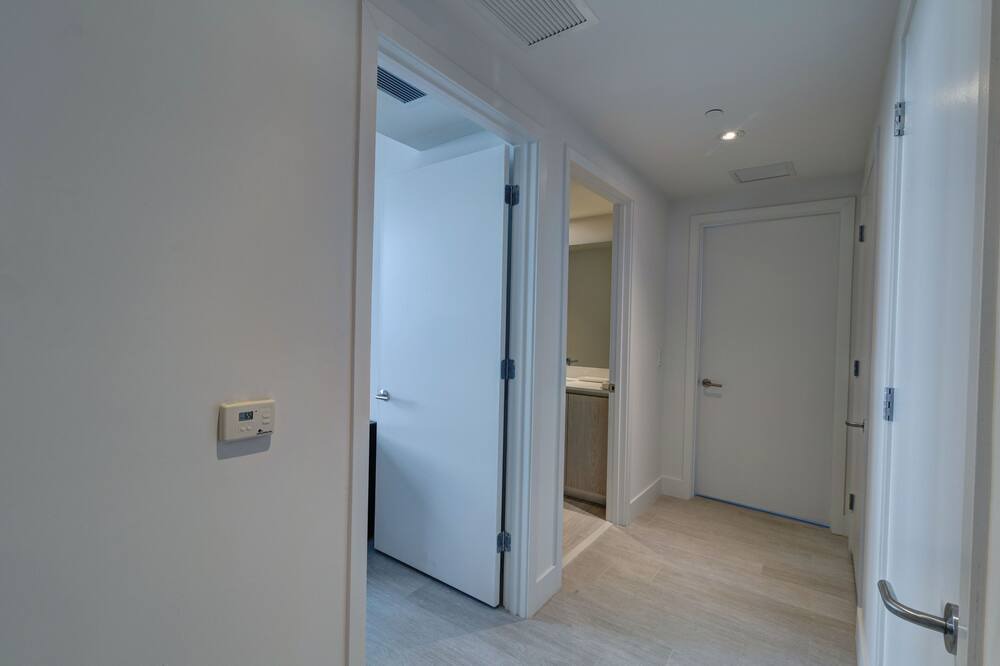 Photo of Bedroom in Hallandale Beach