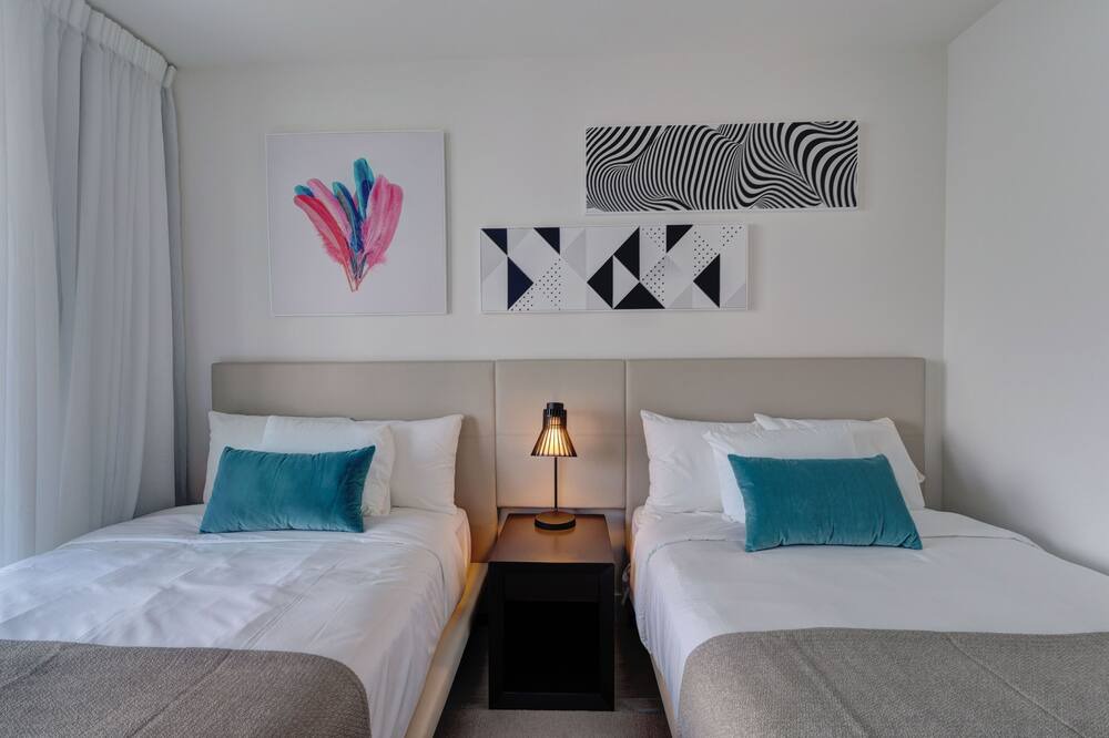 Photo of Bedroom in Hallandale Beach