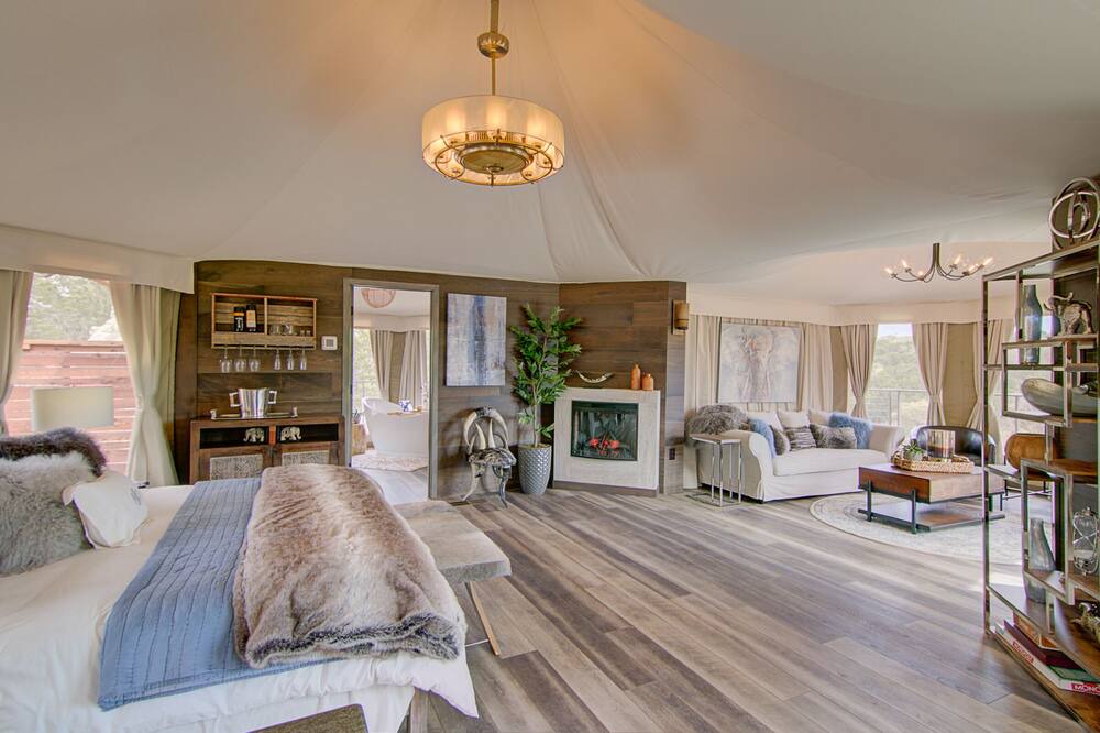 Photo of Bedroom in Spicewood