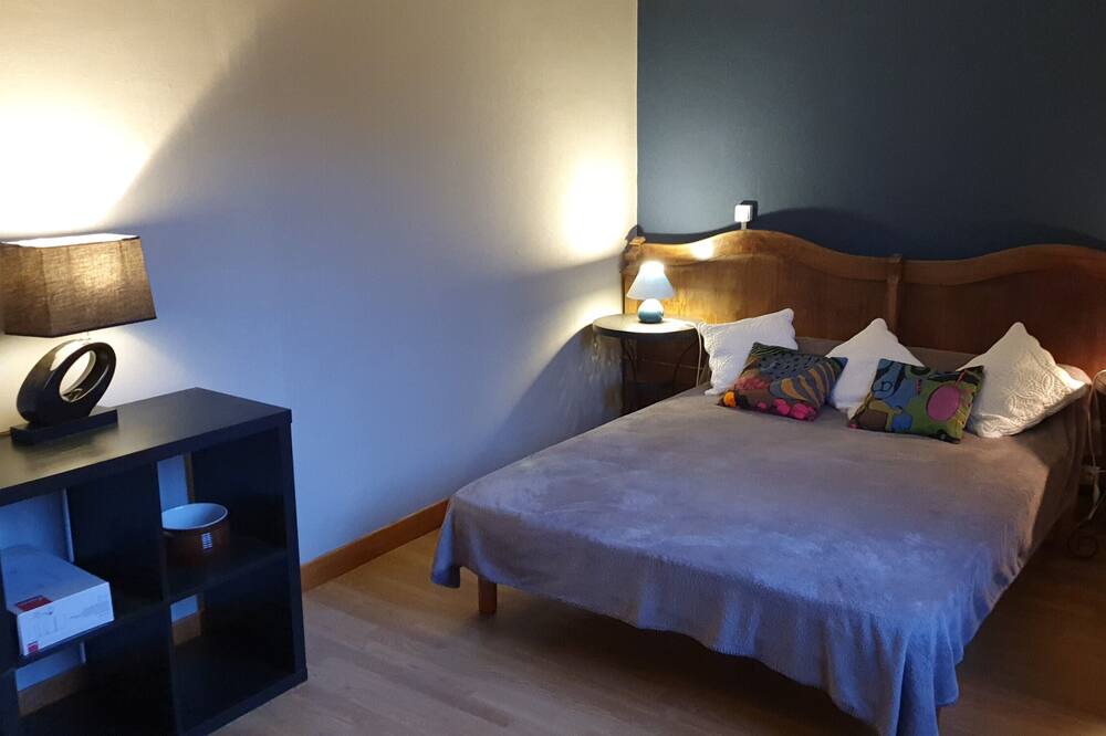 Photo of Bedroom in Courniou