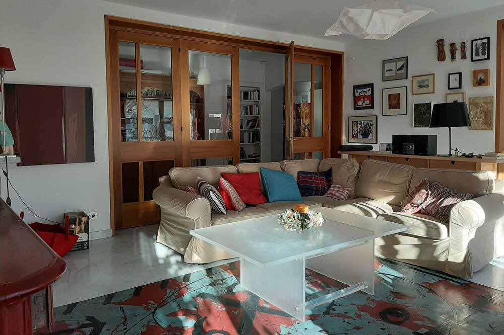 Photo of Livingroom in Sion