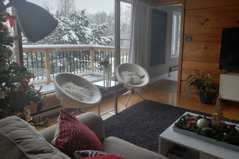 Photo of Bedroom in Ivry-sur-le-Lac