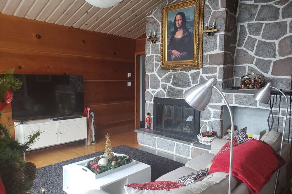 Photo of Bedroom in Ivry-sur-le-Lac