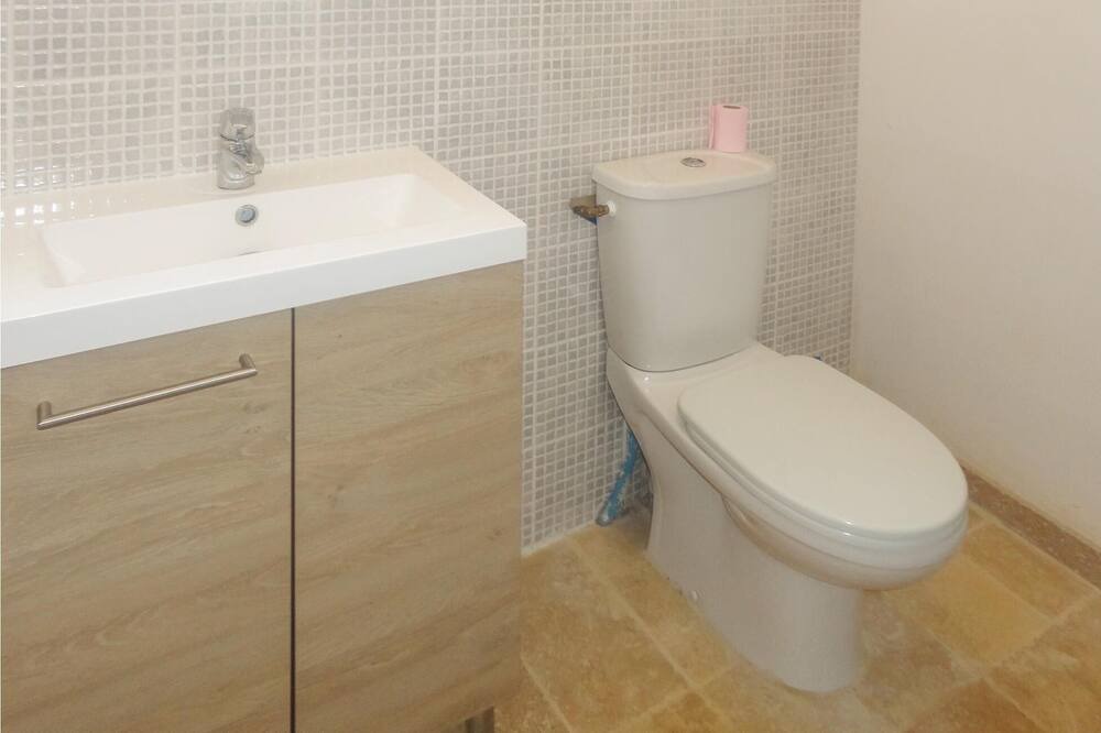 Photo of Bathroom in Cazouls-d'Herault
