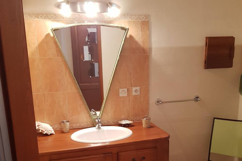 Photo of Bathroom in Valprionde