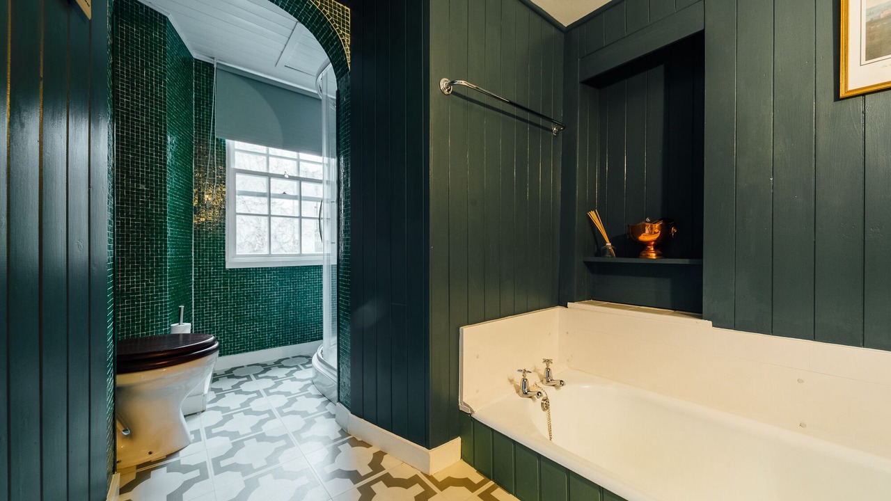 Photo of Bathroom in Bath City Centre