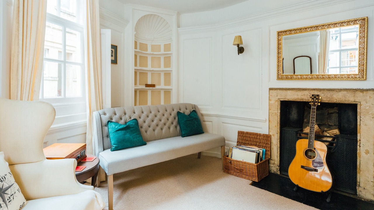 Photo of Livingroom in Bath City Centre