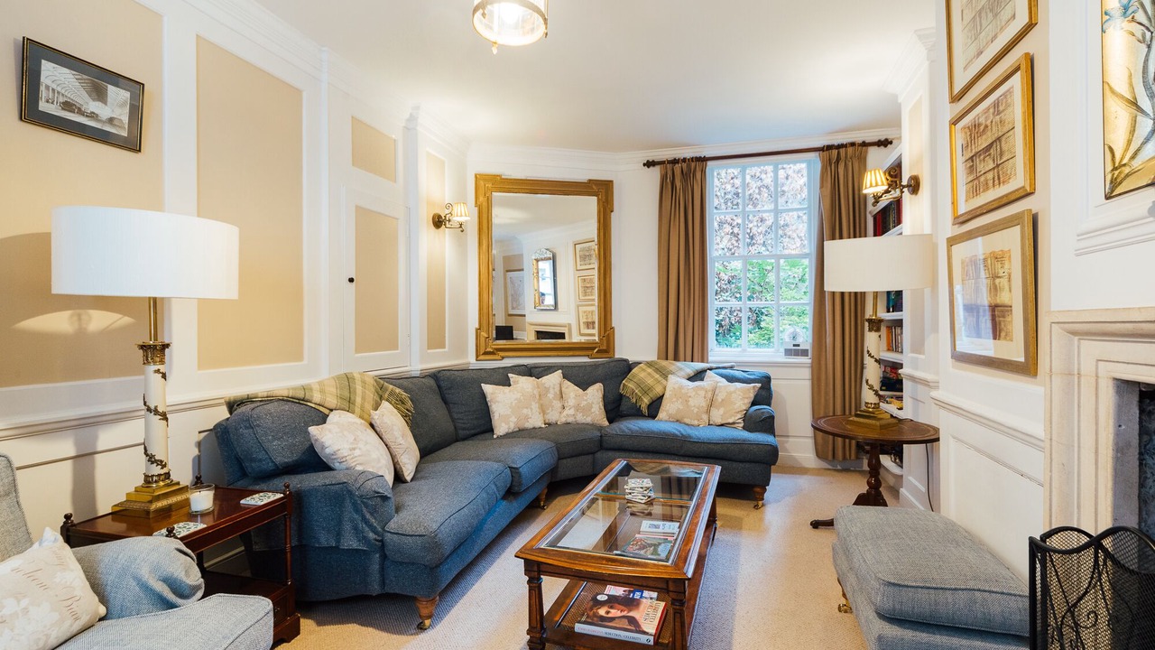 Photo of Livingroom in Bath City Centre