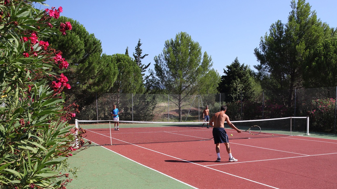 Photo of Others in Le Bosc