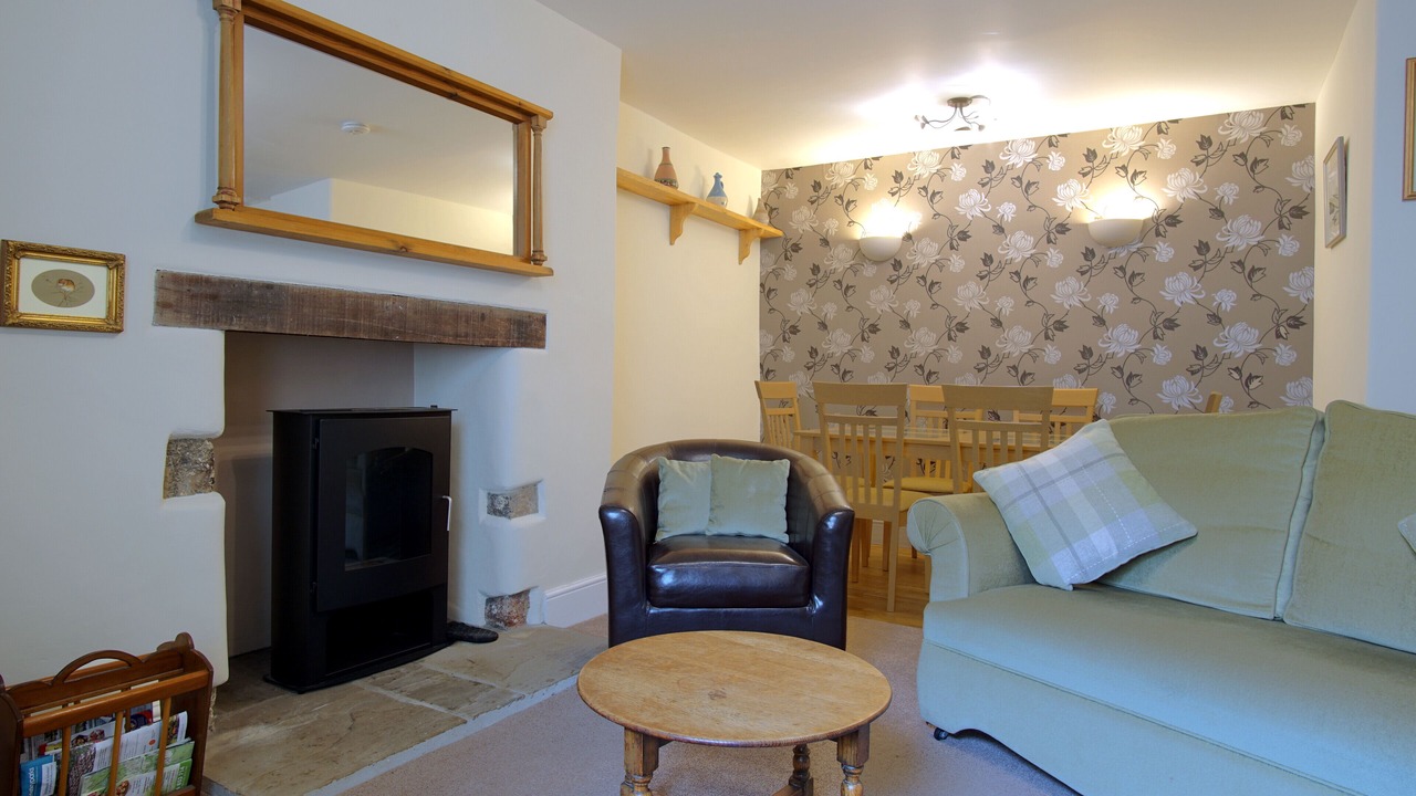 Photo of Livingroom in Chudleigh
