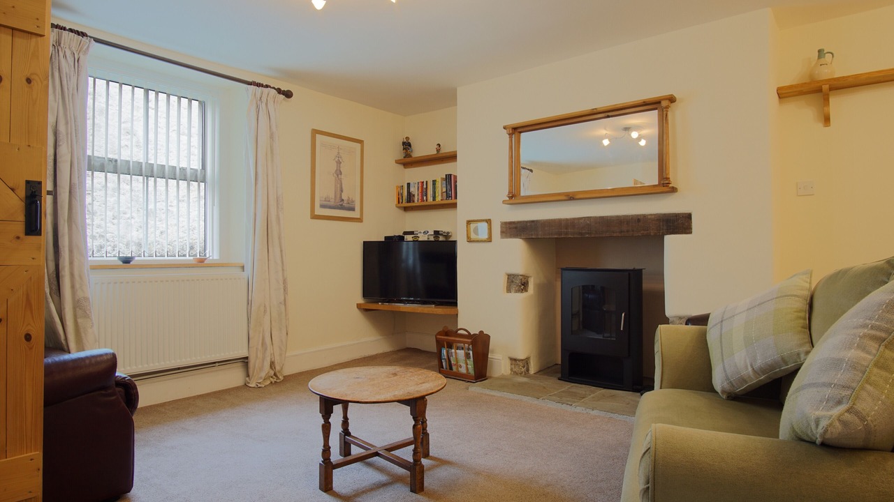 Photo of Livingroom in Chudleigh