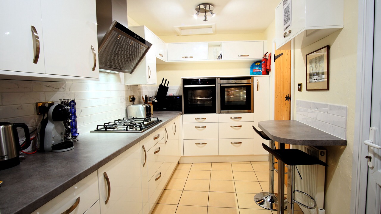 Photo of Kitchen in Chudleigh