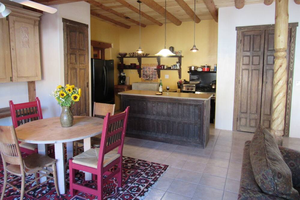 Photo of Kitchen in Canoncito