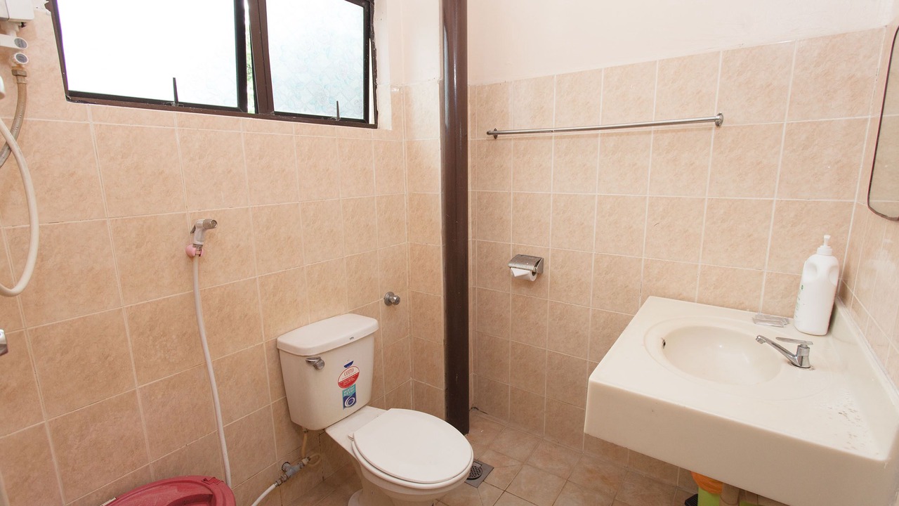 Photo of Bathroom in Kampung Tebat Kening