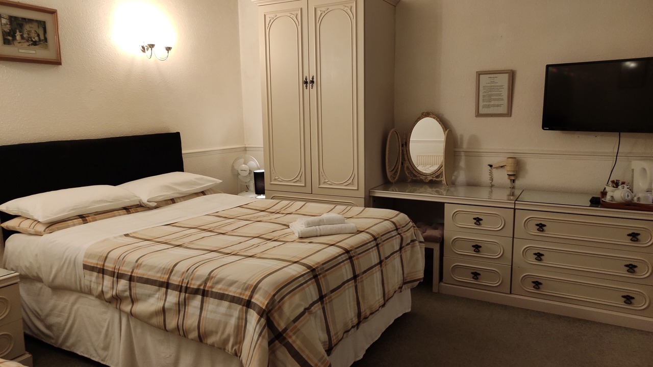 Photo of Bedroom in Arundel