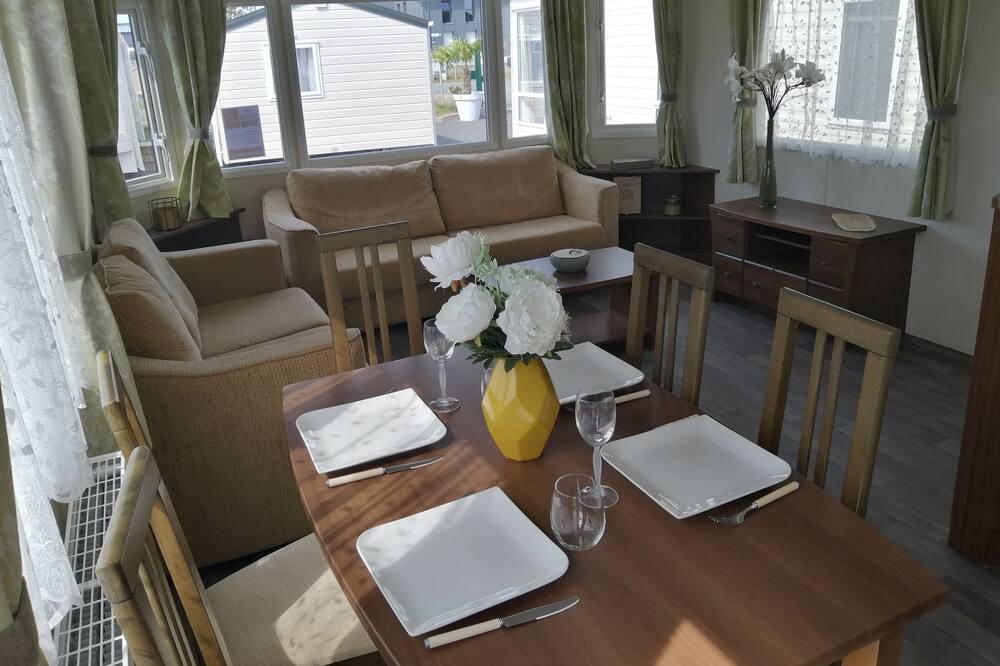 Photo of Livingroom in Saint-Pair-sur-Mer