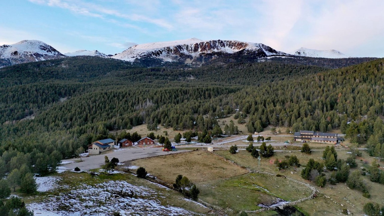 Photo of Outdoor in Lles
