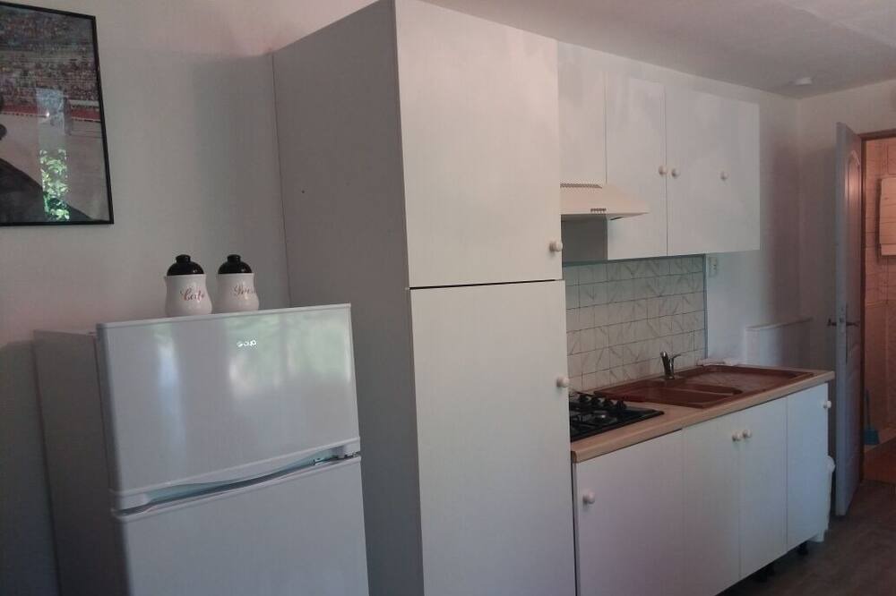 Photo of Kitchen in Rousson