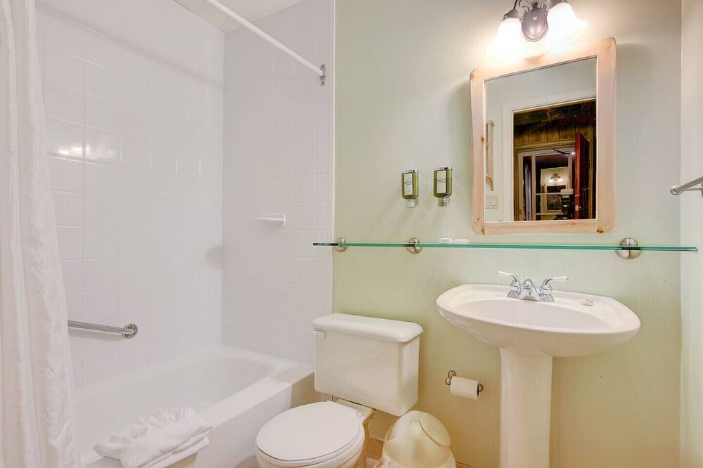 Photo of Bathroom in Sutton