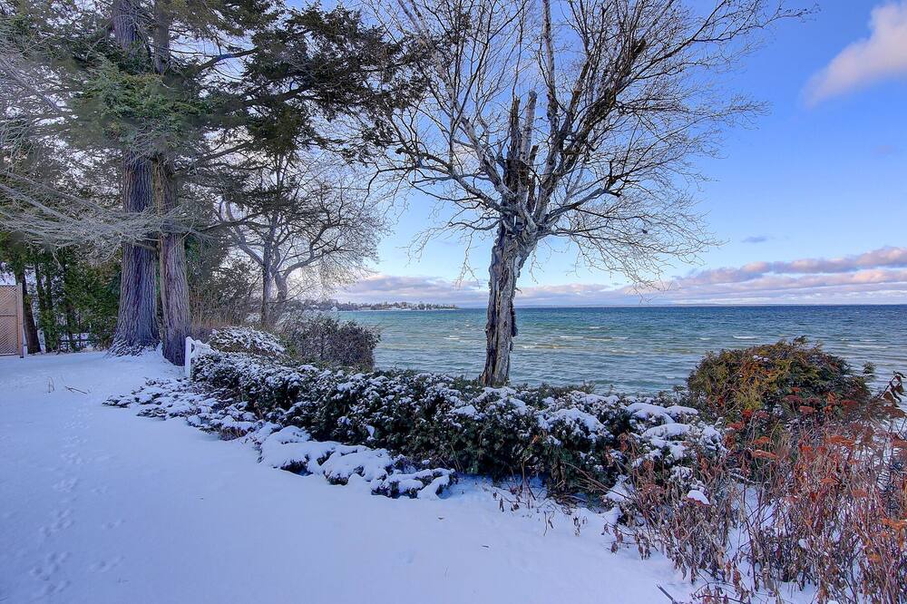 Photo of Outdoor in Sutton