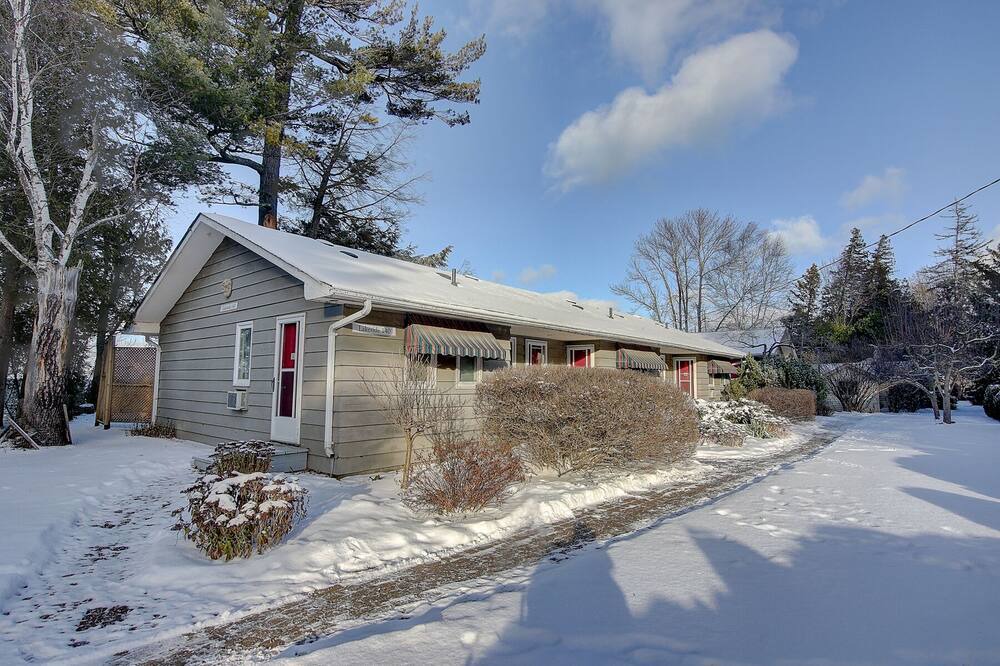 Photo of Outdoor in Sutton