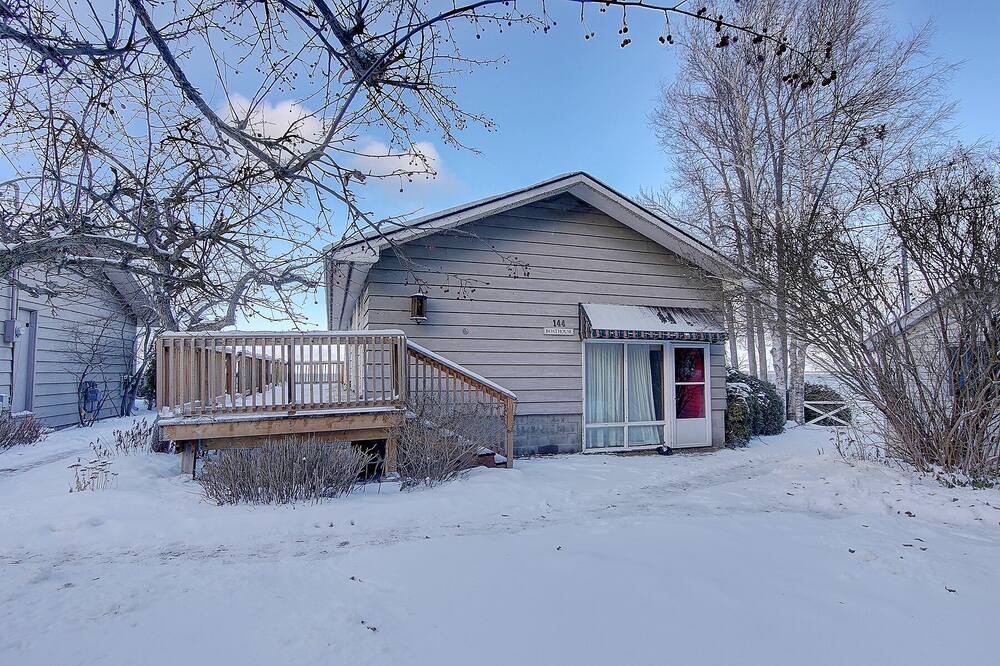 Photo of Outdoor in Sutton