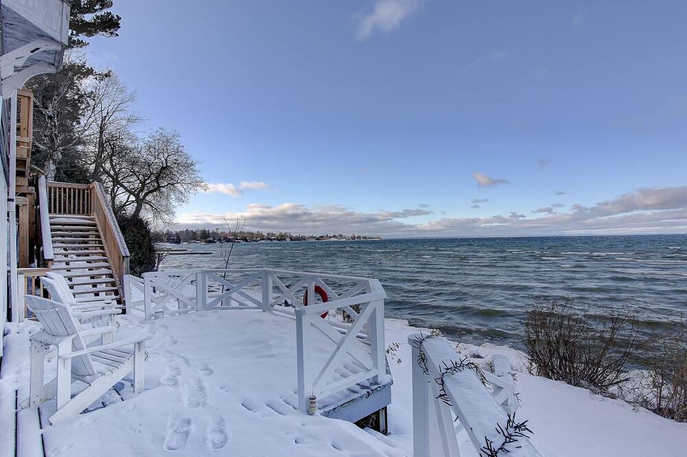 Photo of Outdoor in Sutton