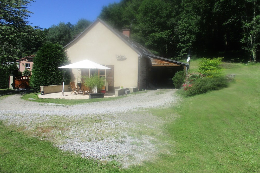 Photo of Others in Ydes