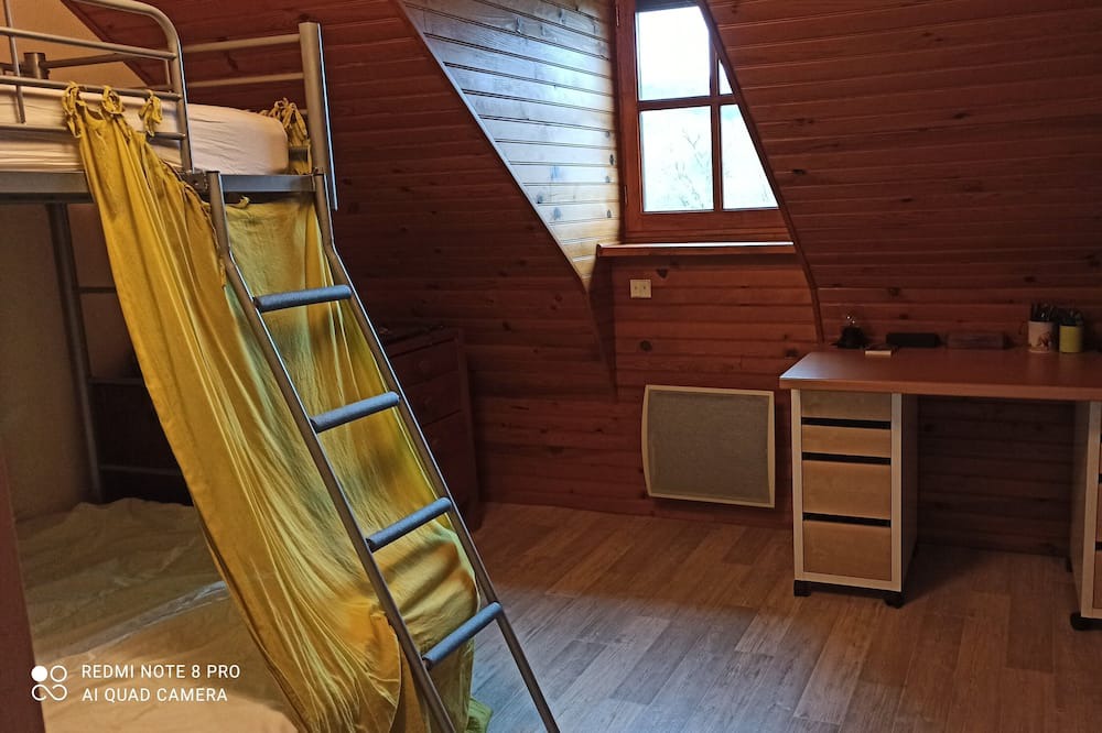 Photo of Others in Ydes