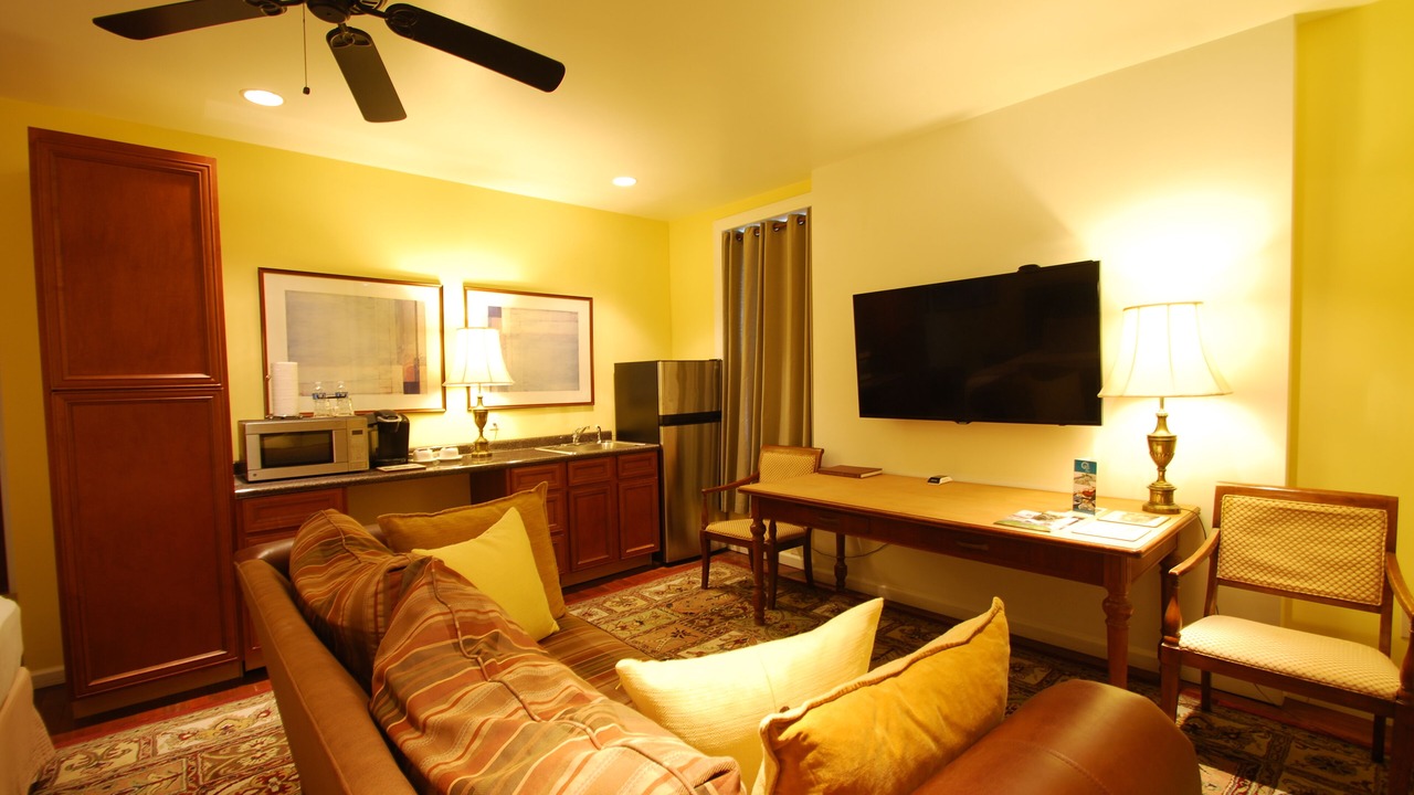 Photo of Livingroom in Grand Center