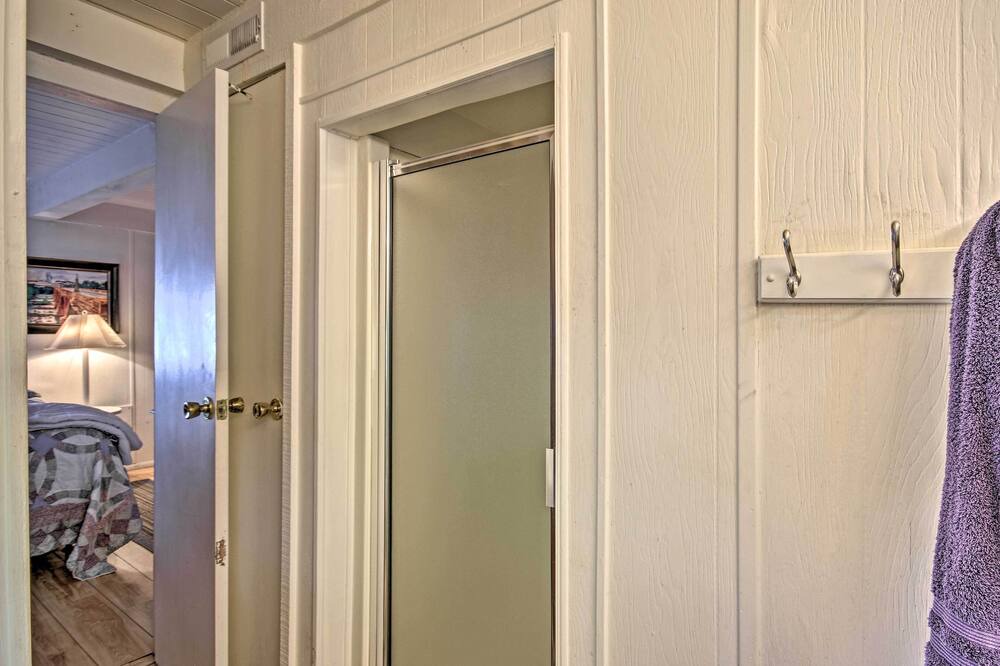 Photo of Bathroom in Lake Murray of Richland