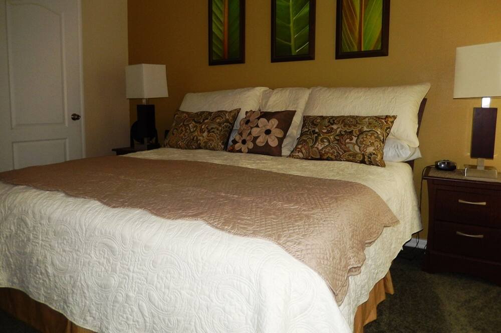 Photo of Bedroom in Sandy Ridge