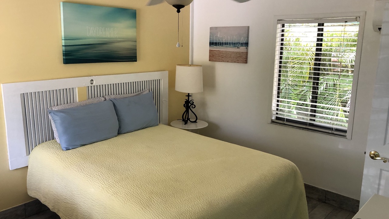 Photo of Bedroom in Laurel