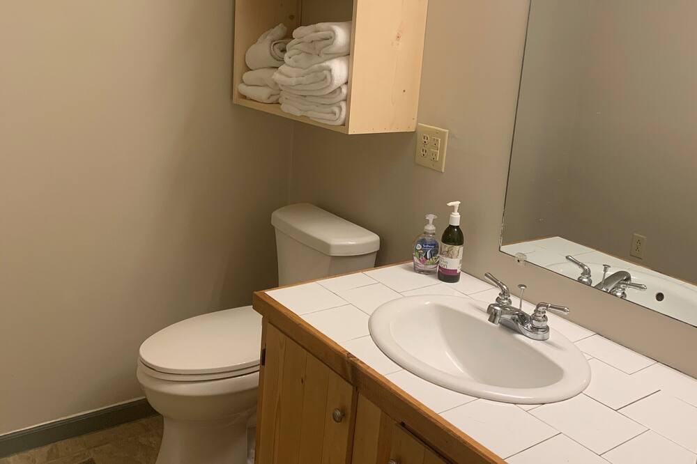 Photo of Bathroom in Urbana